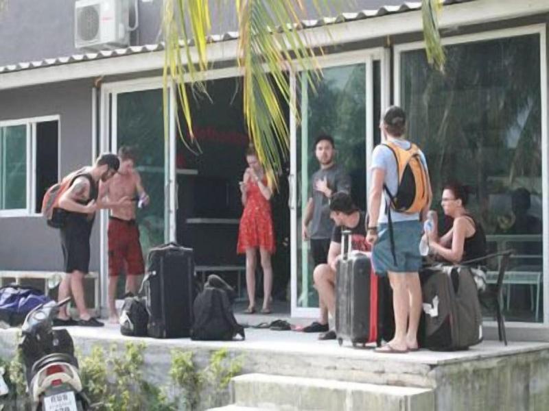 Monkey Samui Hostel image