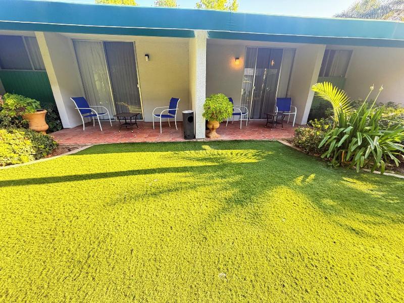 Pacific Garden image