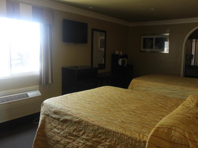 El Rancho Inn image