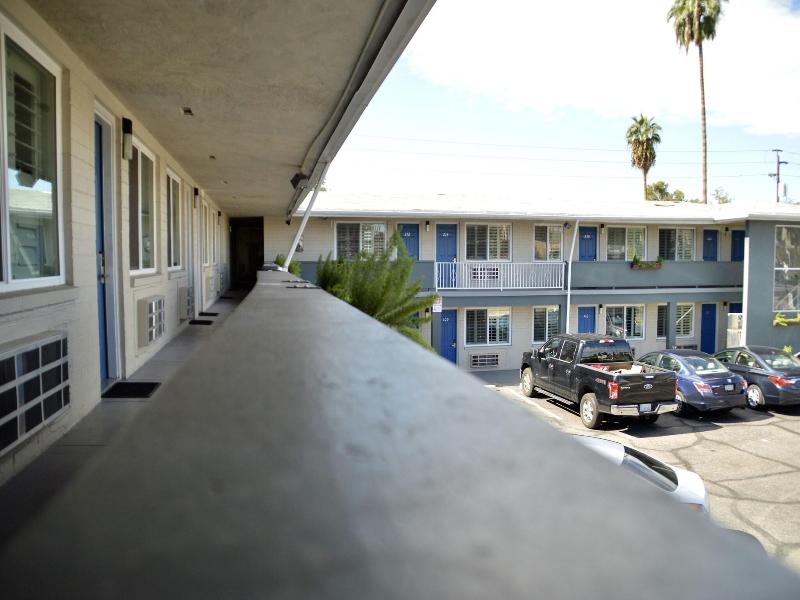 University Inn Suites Asu Tempe image
