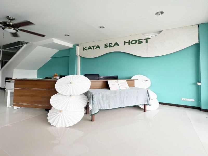 Sea Host Inn image