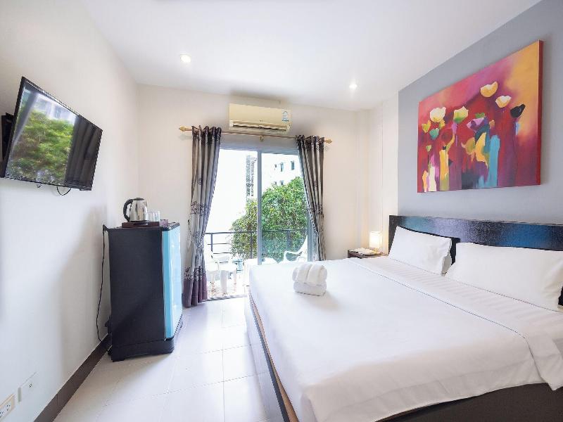 Baan Yuyen Karon Guesthouse image