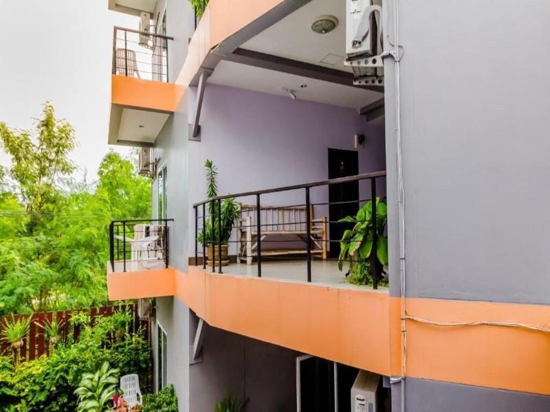 Baan Yuyen Karon Guesthouse image