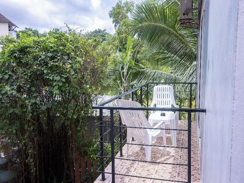 Baan Yuyen Karon Guesthouse image