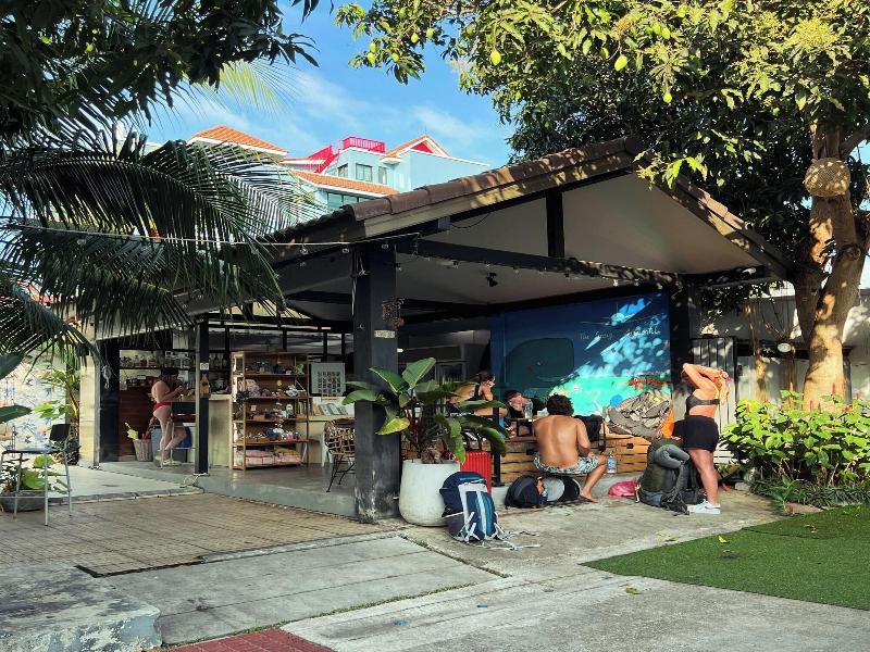 The Snug Airportel image
