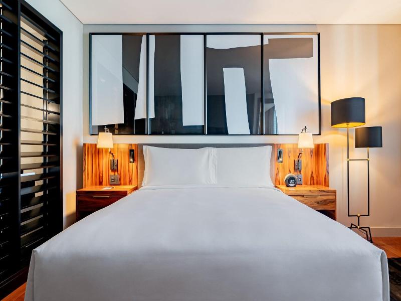 DOUBLE DELUXE KING BED — photo 6