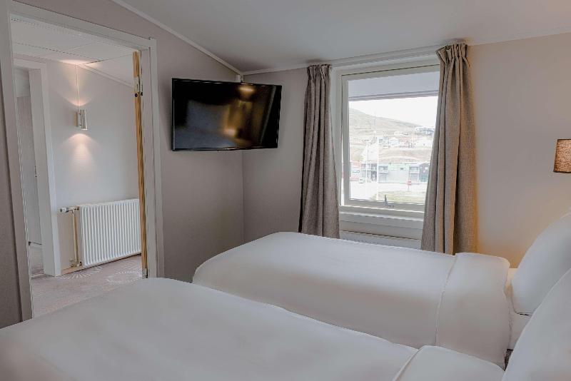 Radisson Blu Polar Hotel, Spitsbergen image