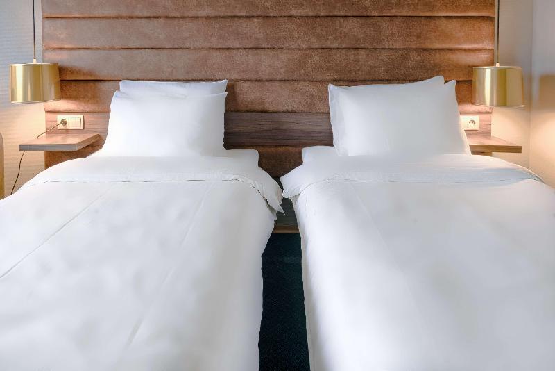 Radisson Blu Polar Hotel, Spitsbergen image