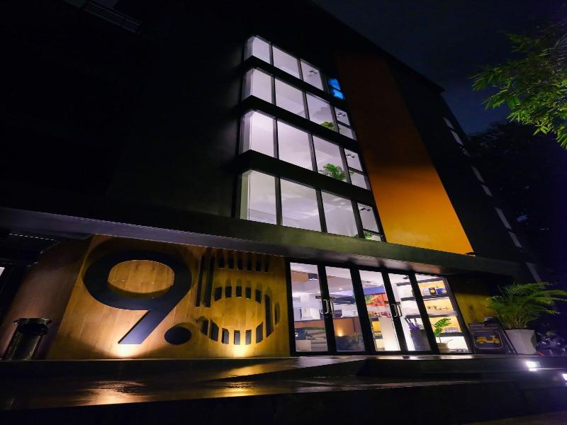 9 5 Hotel