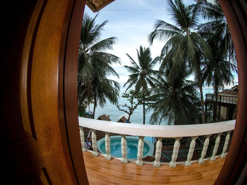 Seafari Resort Oslob image