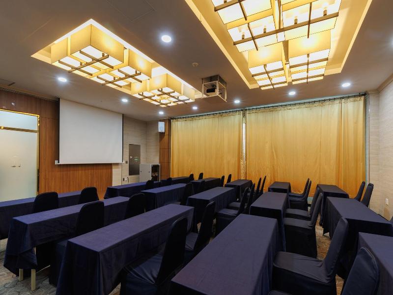Benikea Hotel Jeju — photo 42