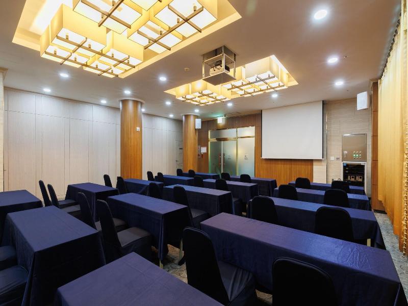 Benikea Hotel Jeju — photo 46