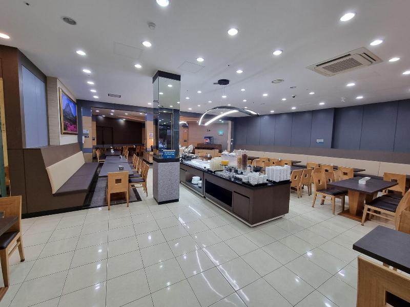 Benikea Hotel Jeju — photo 47
