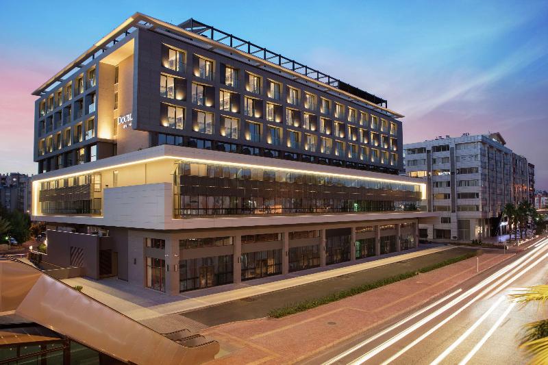 Doubletree Hilton Antalya City Centre