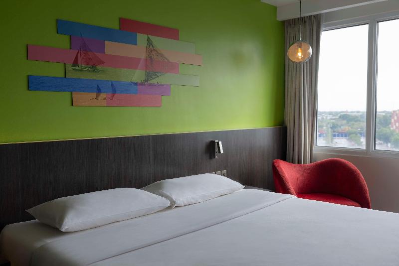 Park Inn By Radisson Iloilo image