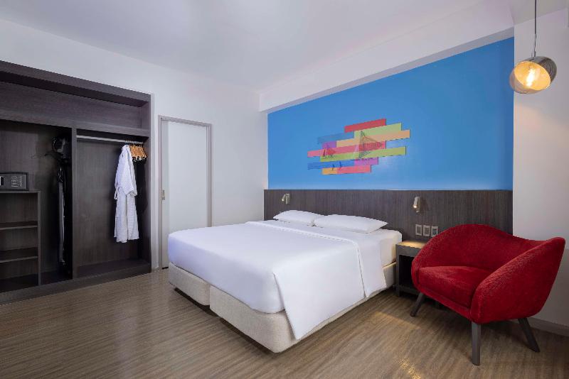 Park Inn By Radisson Iloilo image