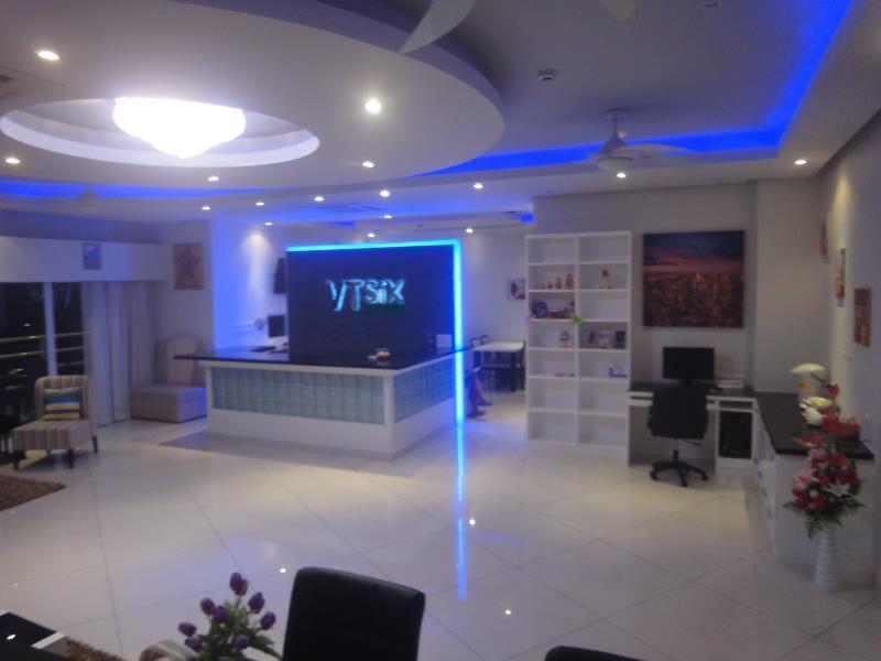 Vtsix Condo Rentals At View Talay 6 Pattaya image