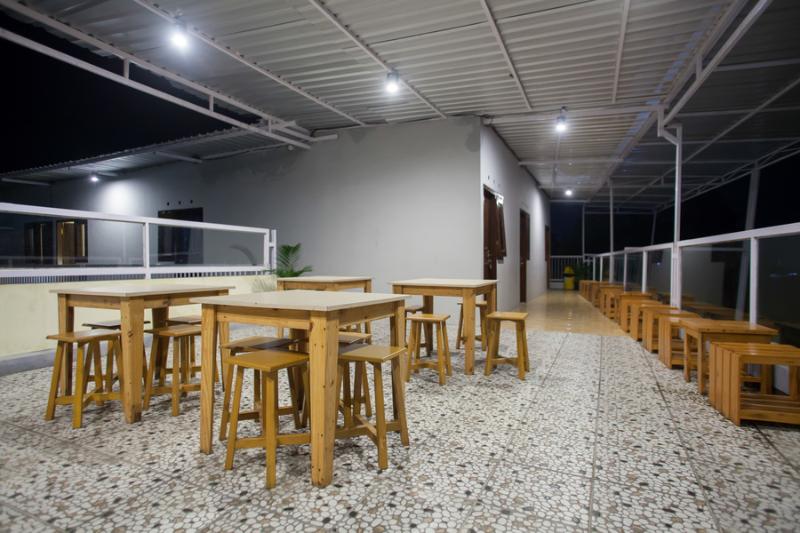 Formerly RedDoorz @ Pandanrejo Batu image