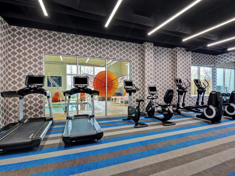 Aloft Secaucus Meadowlands image