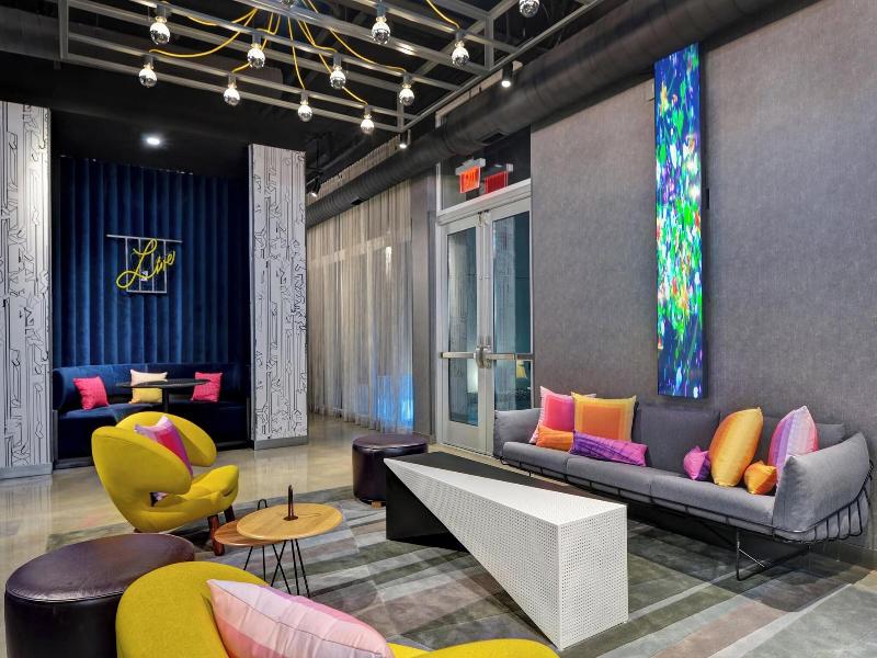 Aloft Secaucus Meadowlands image
