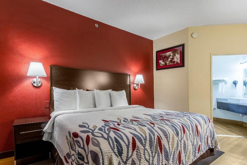Red Roof Inn Georgetown, In – Louisville West image