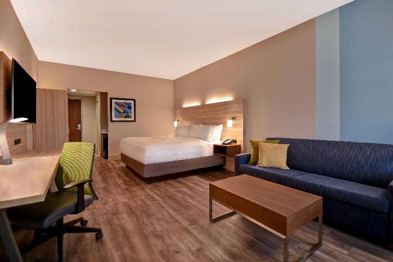 Holiday Inn Express And Suites Galveston Beach image