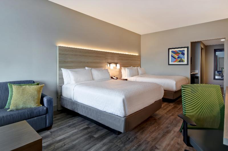 Holiday Inn Express And Suites Galveston Beach image