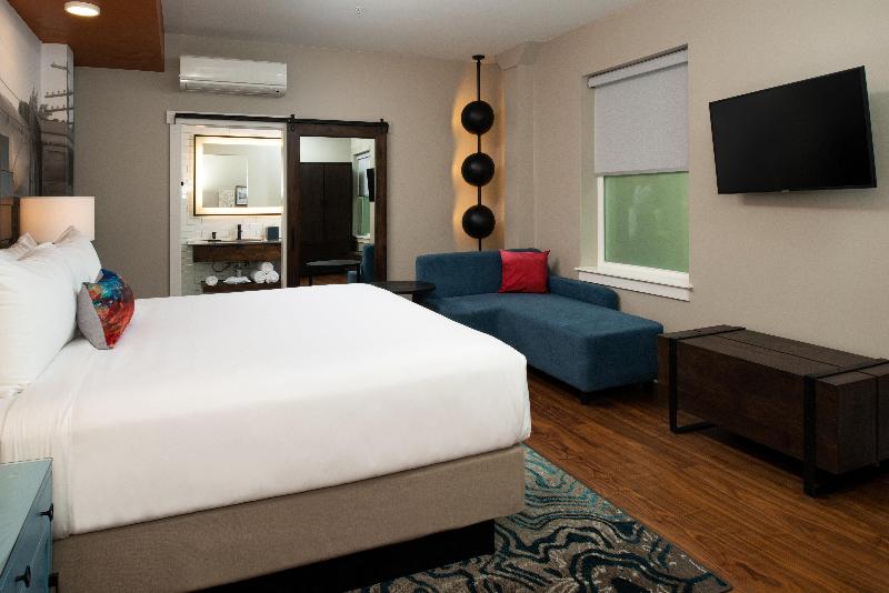 Hotel Indigo Spokane Downtown image