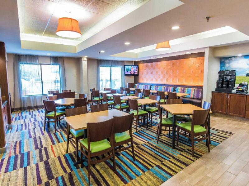 Fairfield Inn Suites Chesapeake image