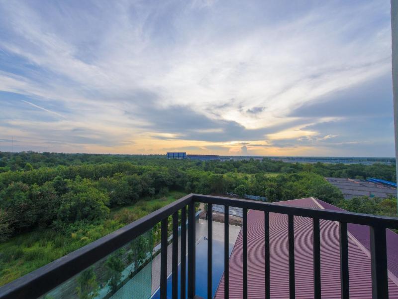 Sky View Resort Buriram image