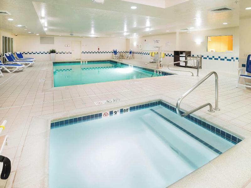Fairfield Inn Suites Burley