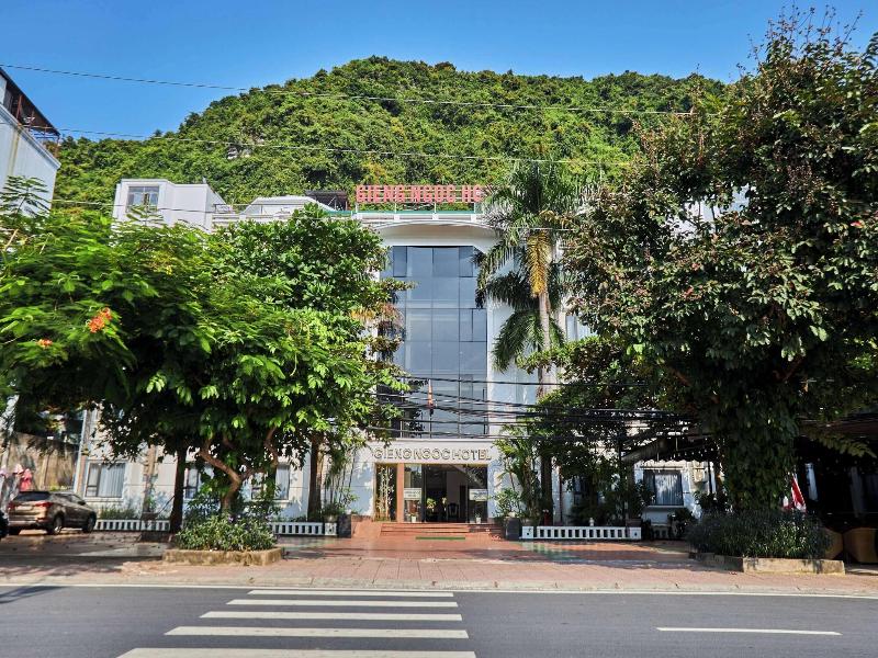 Gieng Ngoc Hotel