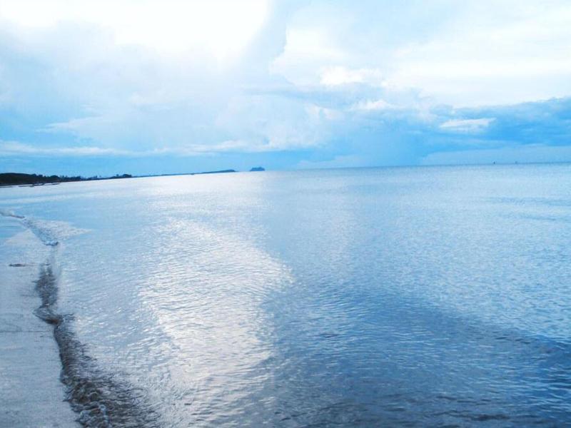 Saphli Villa Beach Resort image