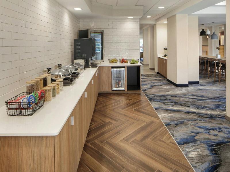 Fairfield Inn Suites Clovis image