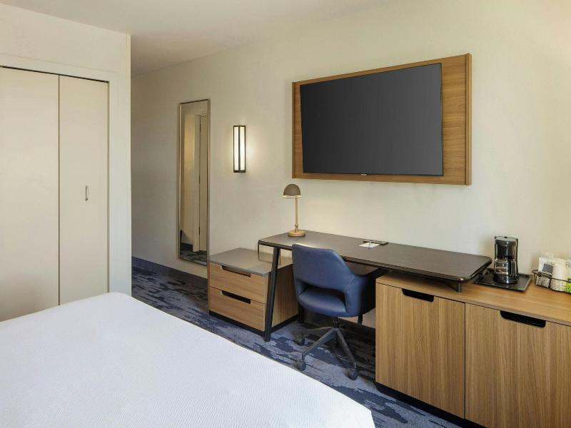 Fairfield Inn Suites Clovis image