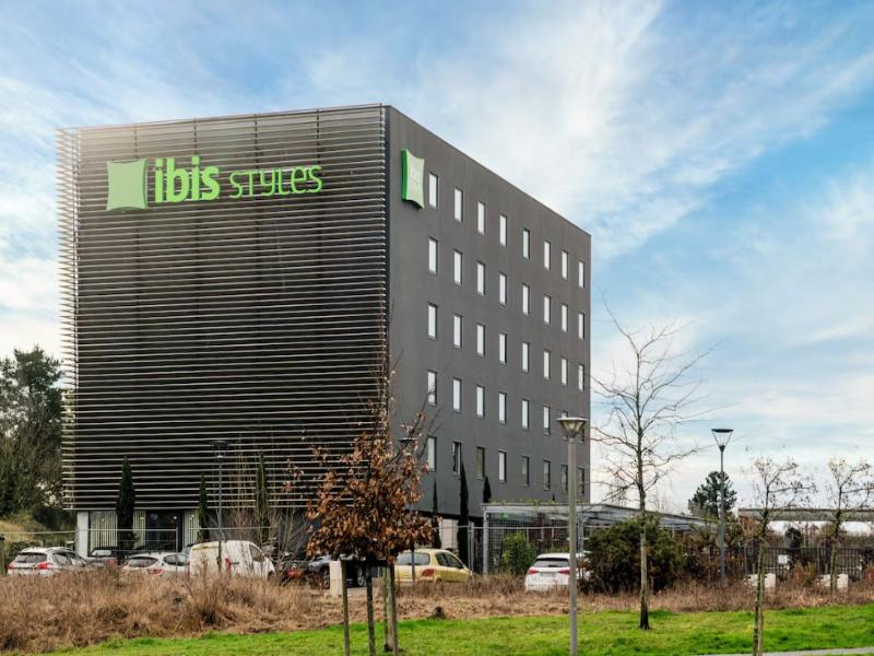 Ibis Styles Bordeaux Lormont image