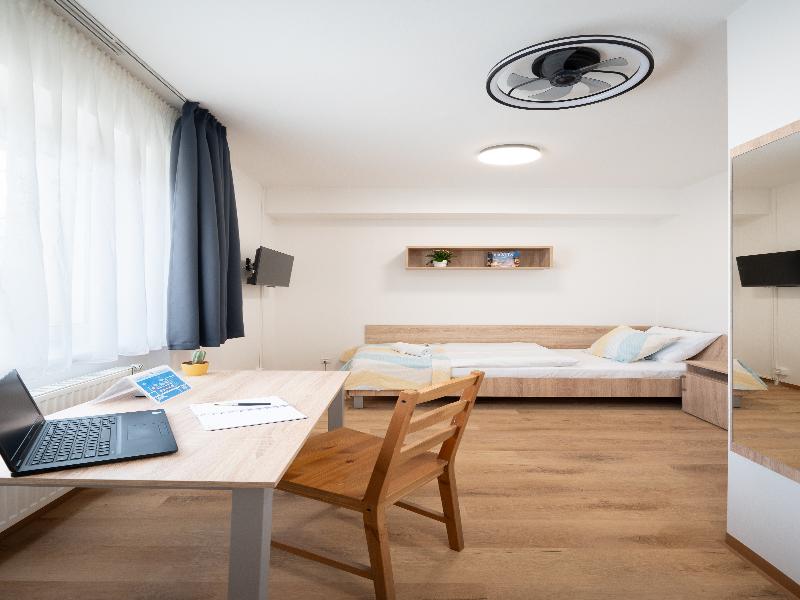 University Hotel image