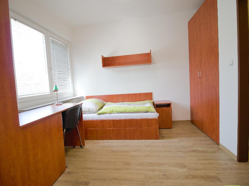 University Hotel image