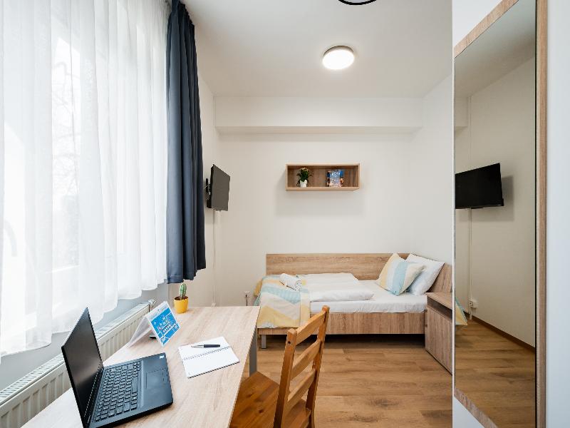 University Hotel image