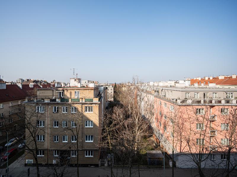 University Hotel image