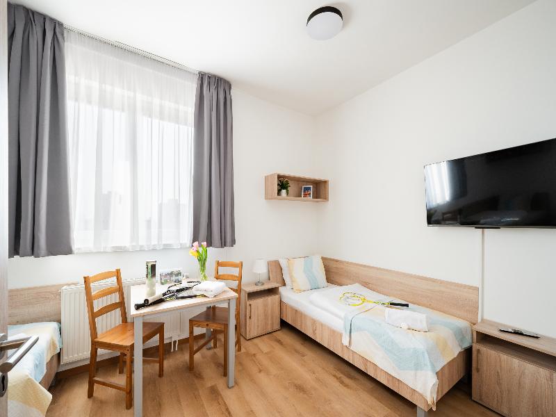 University Hotel image