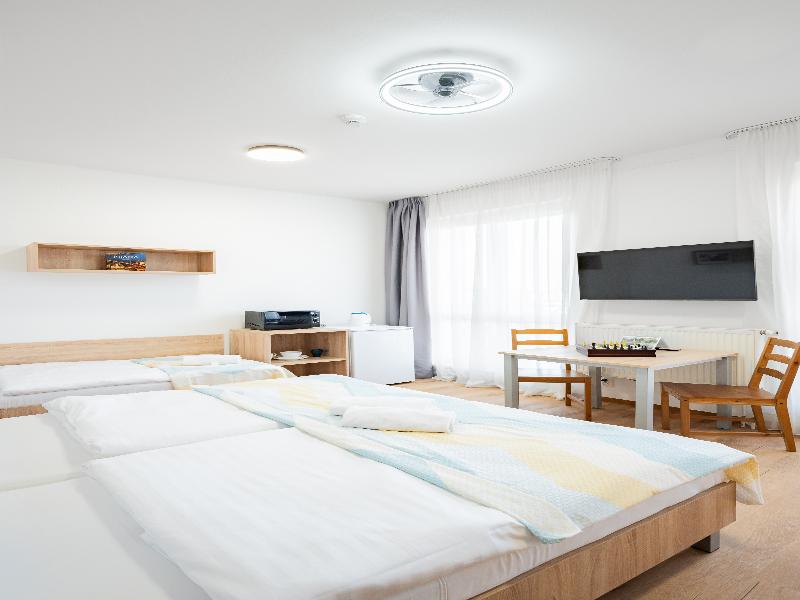 University Hotel image