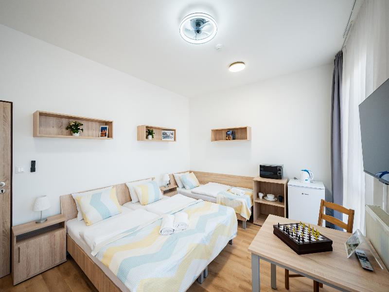 University Hotel image