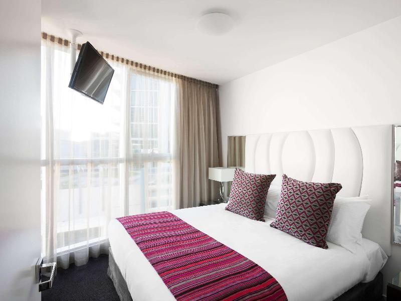 The Sebel Melbourne Docklands image