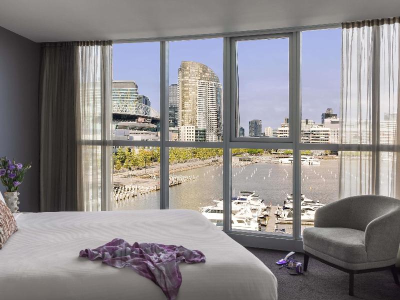 The Sebel Melbourne Docklands image