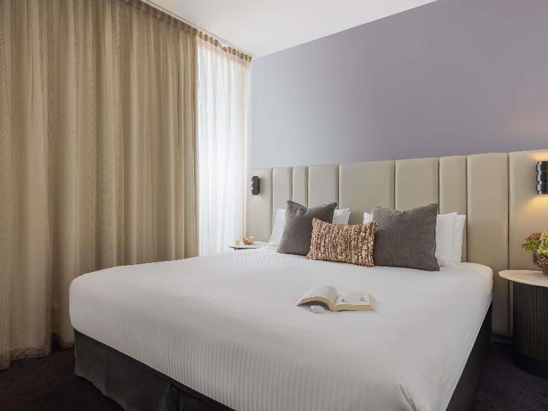 The Sebel Melbourne Docklands image
