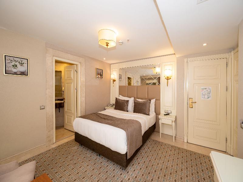 The Barbarossa Hotel image