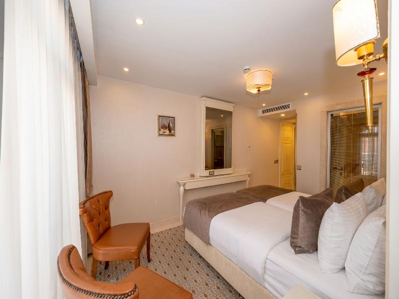 The Barbarossa Hotel image