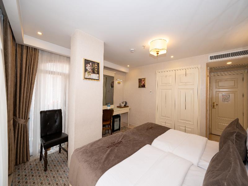 The Barbarossa Hotel image