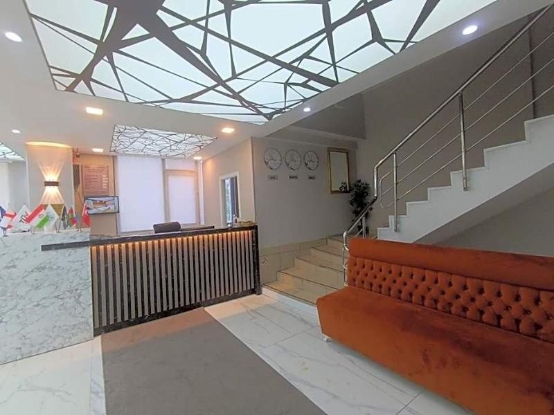 Peracity Hotel image